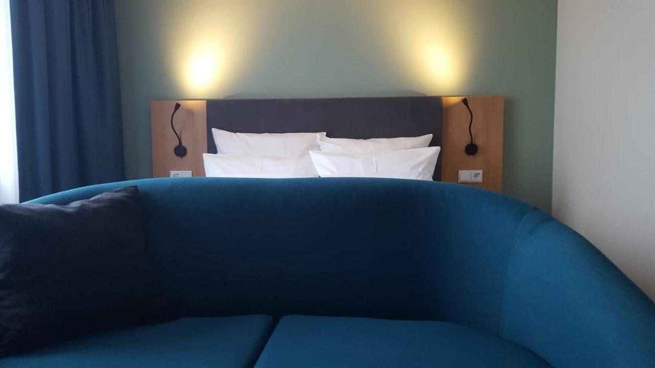 Amh-Wohnen Auf Zeit Aparthotel Grossdorf  Ngoại thất bức ảnh