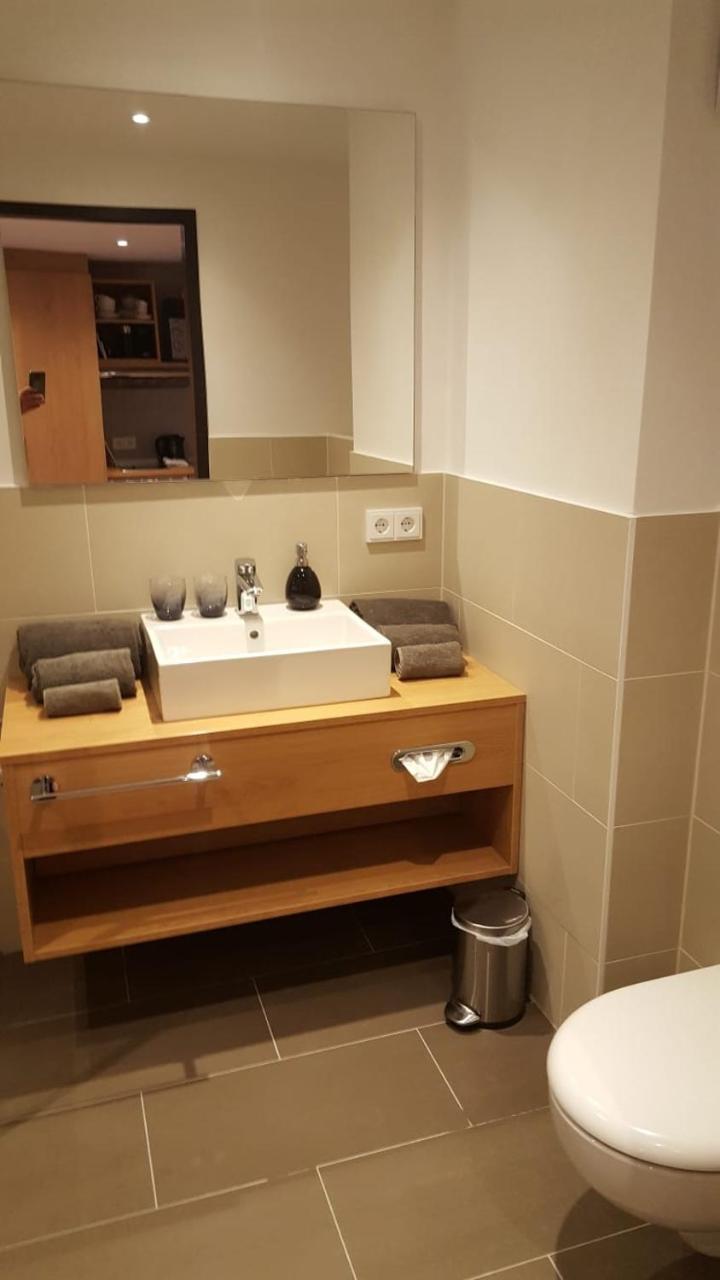 Amh-Wohnen Auf Zeit Aparthotel Grossdorf  Ngoại thất bức ảnh